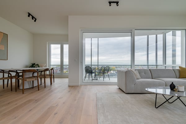 Open leefruimtes met veel lichtinval.