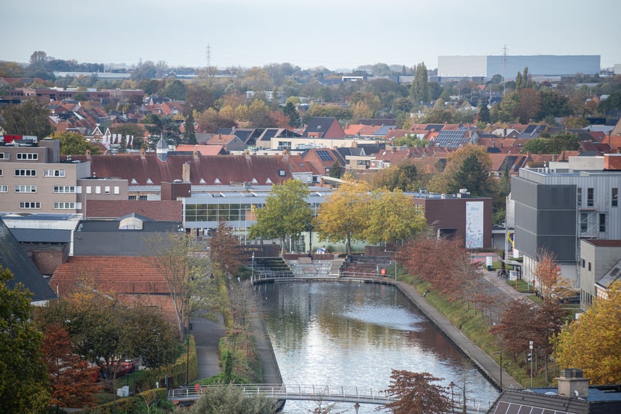 Word wakker met een uitzicht over de stad.
