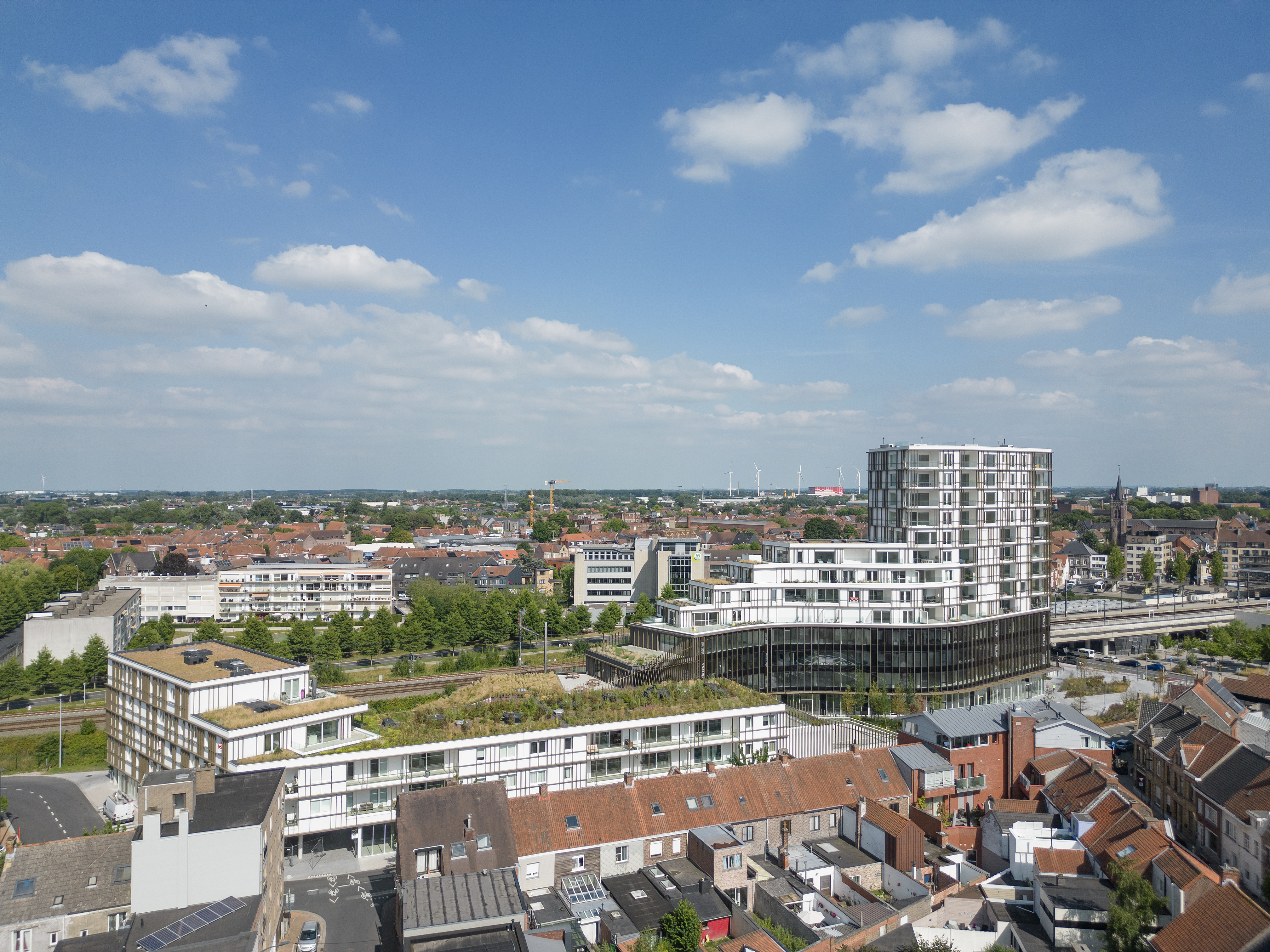 Roelevard staat op de kruising van het station en de Grote Markt